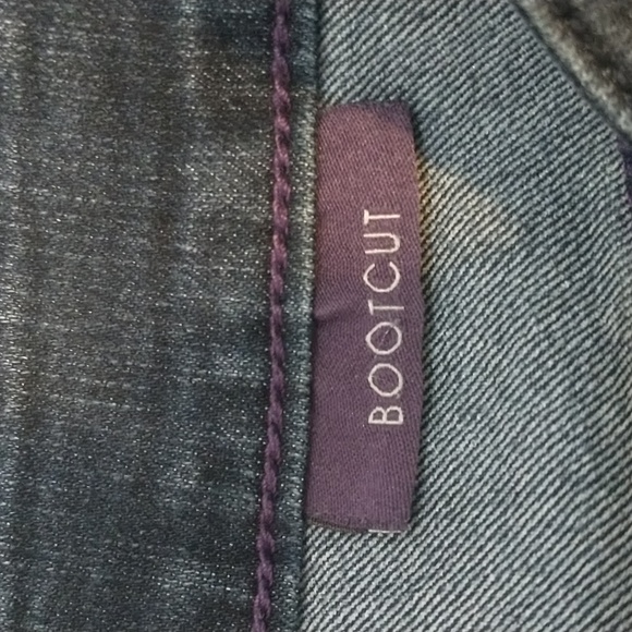 NYDJ dark wash bootcut blingy back pockets - Picture 12 of 13